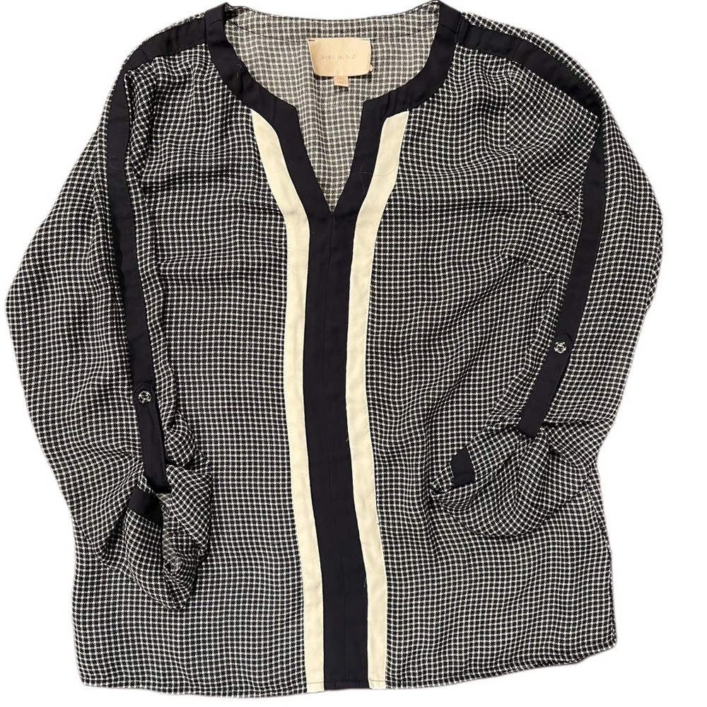 SKIES Are Blue • navy blue patterned 3/4 sleeve blouse